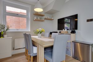 Kitchen/Diner- click for photo gallery